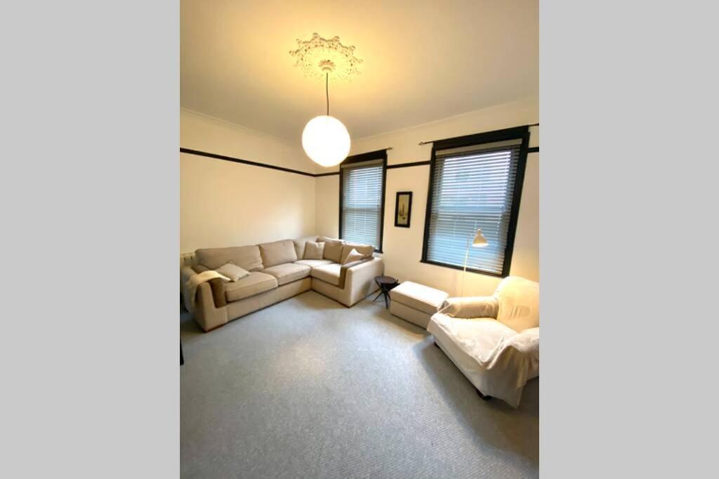 Beautiful First Floor Apartment In St Leonards المظهر الخارجي الصورة